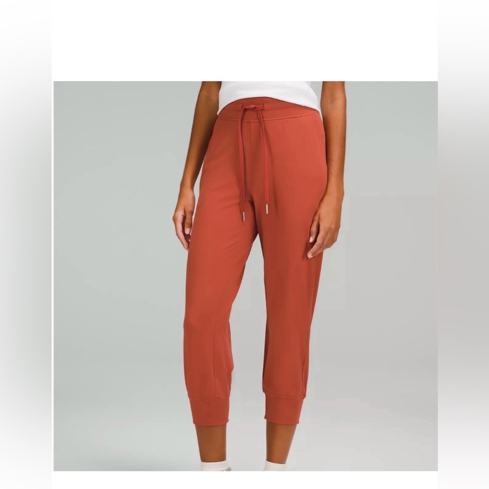 lululemon joggers! Size 10